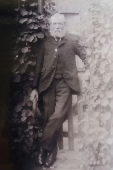 A photograph of Charles Allen Lechmere